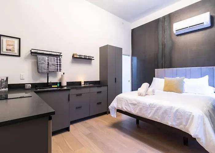Thena Hotel - Cozy Studio
